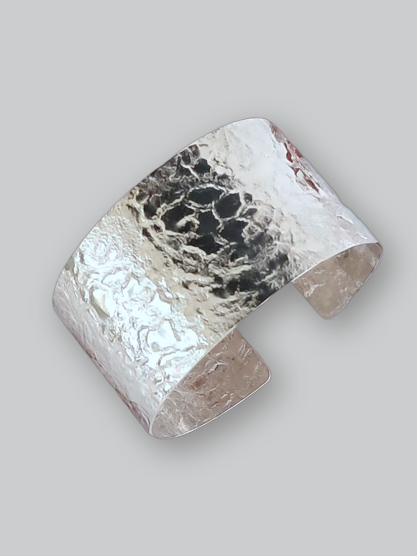 Armspange · Silber, geprägt